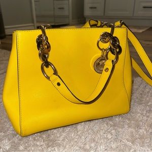 Michael Kors Sutton Yellow Bag